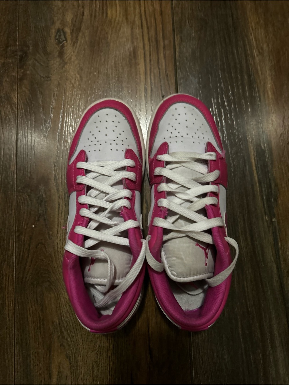 Nike Women's White and Pink Low-Top Sneakers
